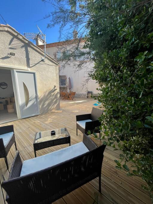 "Le Nature" Camargue Jardin Arles Exterior photo
